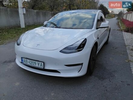 Білий Тесла Модель 3, об'ємом двигуна 0 л та пробігом 38 тис. км за 21200 $, фото 1 на Automoto.ua