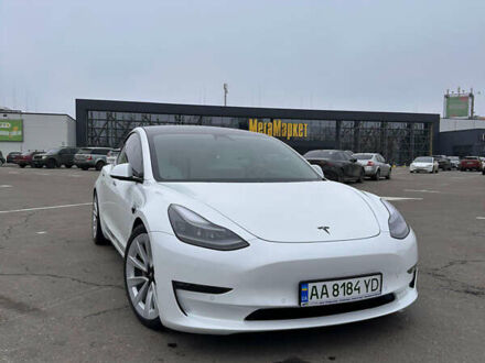 Белый Тесла Модель 3, объемом двигателя 0 л и пробегом 81 тыс. км за 21000 $, фото 1 на Automoto.ua