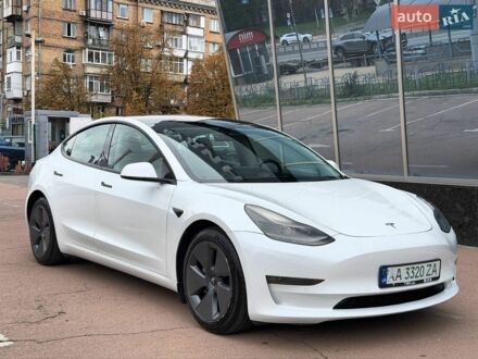 Белый Тесла Модель 3, объемом двигателя 0 л и пробегом 72 тыс. км за 19900 $, фото 1 на Automoto.ua