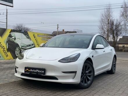 Білий Тесла Модель 3, об'ємом двигуна 0 л та пробігом 150 тис. км за 21999 $, фото 1 на Automoto.ua