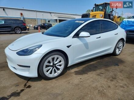Білий Тесла Модель 3, об'ємом двигуна 0 л та пробігом 81 тис. км за 6500 $, фото 1 на Automoto.ua