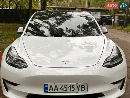 Белый Тесла Модель 3, объемом двигателя 0 л и пробегом 56 тыс. км за 17250 $, фото 1 на Automoto.ua