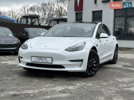 Тесла Модель 3 2022 у Вінниці на Automoto.ua Білий Тесла Модель 3, об'ємом двигуна 0 л та пробігом 8 тис. км за 28900 $, фото 1 на Automoto.ua