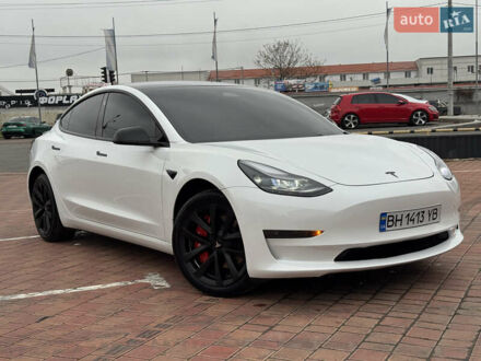 Білий Тесла Модель 3, об'ємом двигуна 0 л та пробігом 31 тис. км за 20900 $, фото 1 на Automoto.ua
