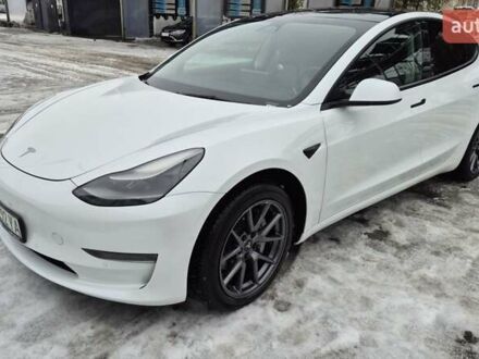 Білий Тесла Модель 3, об'ємом двигуна 0 л та пробігом 145 тис. км за 16800 $, фото 1 на Automoto.ua