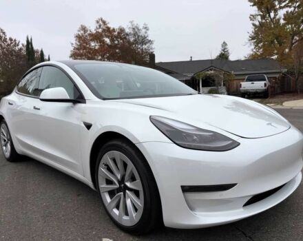 Білий Тесла Модель 3, об'ємом двигуна 0 л та пробігом 12 тис. км за 9000 $, фото 1 на Automoto.ua