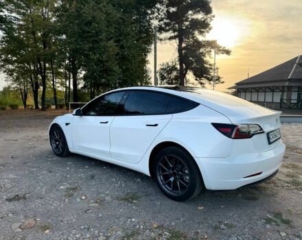 Белый Тесла Модель 3, объемом двигателя 0 л и пробегом 52 тыс. км за 20900 $, фото 1 на Automoto.ua