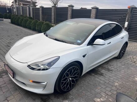 Тесла Модель 3 2022 у Луцьку на Automoto.ua Білий Тесла Модель 3, об'ємом двигуна 0 л та пробігом 162 тис. км за 18700 $, фото 1 на Automoto.ua
