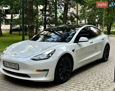 Белый Тесла Модель 3, объемом двигателя 0 л и пробегом 42 тыс. км за 23900 $, фото 1 на Automoto.ua