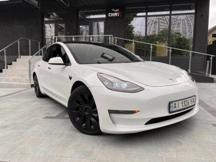 Тесла Модель 3 2022 в Киеве на Automoto.ua Белый Тесла Модель 3, объемом двигателя 0 л и пробегом 137 тыс. км за 21900 $, фото 1 на Automoto.ua