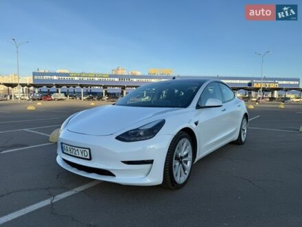 Белый Тесла Модель 3, объемом двигателя 0 л и пробегом 81 тыс. км за 17500 $, фото 1 на Automoto.ua