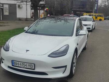 Білий Тесла Модель 3, об'ємом двигуна 0 л та пробігом 48 тис. км за 20000 $, фото 1 на Automoto.ua