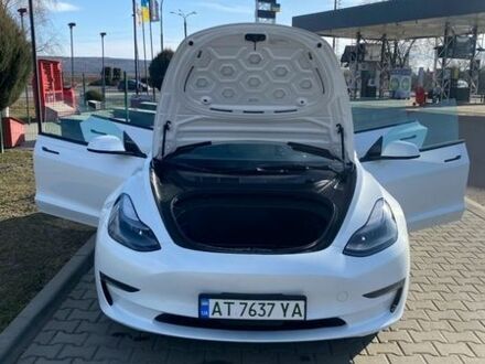 Белый Тесла Модель 3, объемом двигателя 0 л и пробегом 86 тыс. км за 17500 $, фото 1 на Automoto.ua