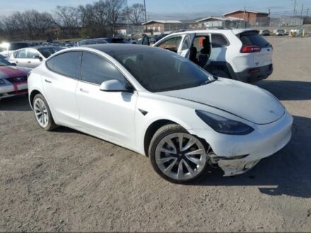 Білий Тесла Модель 3, об'ємом двигуна 0 л та пробігом 94 тис. км за 14500 $, фото 1 на Automoto.ua