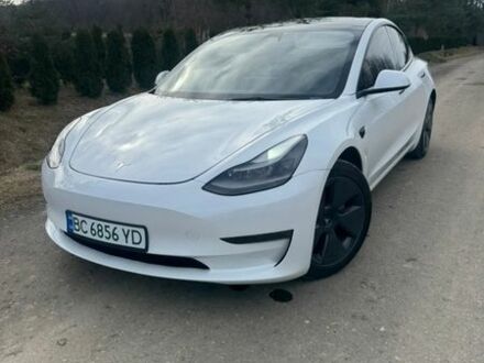 Белый Тесла Модель 3, объемом двигателя 0 л и пробегом 40 тыс. км за 19999 $, фото 1 на Automoto.ua