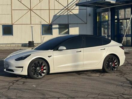 Белый Тесла Модель 3, объемом двигателя 0 л и пробегом 41 тыс. км за 24999 $, фото 1 на Automoto.ua