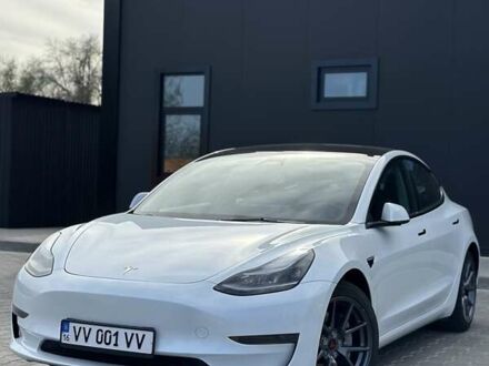 Тесла Модель 3 2023 у Одесі на Automoto.ua Білий Тесла Модель 3, об'ємом двигуна 0 л та пробігом 56 тис. км за 20800 $, фото 1 на Automoto.ua
