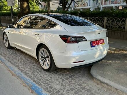 Белый Тесла Модель 3, объемом двигателя 0 л и пробегом 90 тыс. км за 17000 $, фото 1 на Automoto.ua