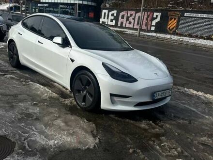 Білий Тесла Модель 3, об'ємом двигуна 0 л та пробігом 102 тис. км за 25500 $, фото 1 на Automoto.ua