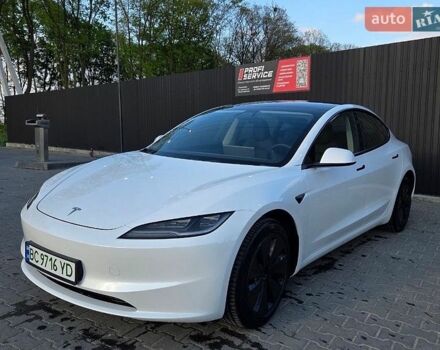 Белый Тесла Модель 3, объемом двигателя 0 л и пробегом 20 тыс. км за 32000 $, фото 1 на Automoto.ua