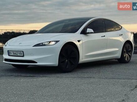 Белый Тесла Модель 3, объемом двигателя 0 л и пробегом 14 тыс. км за 27500 $, фото 1 на Automoto.ua