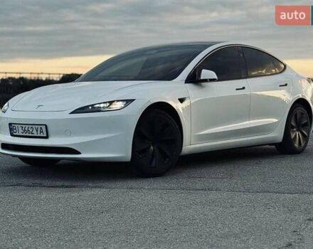 Белый Тесла Модель 3, объемом двигателя 0 л и пробегом 14 тыс. км за 27500 $, фото 1 на Automoto.ua