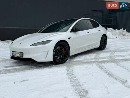 Белый Тесла Модель 3, объемом двигателя 0 л и пробегом 10 тыс. км за 39990 $, фото 1 на Automoto.ua