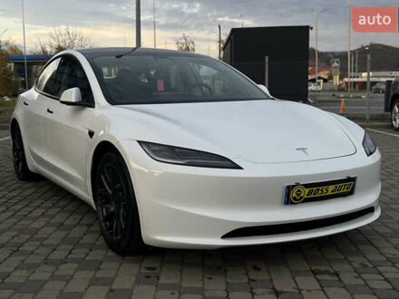 Белый Тесла Модель 3, объемом двигателя 0 л и пробегом 15 тыс. км за 32500 $, фото 1 на Automoto.ua