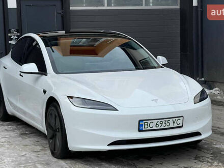 Белый Тесла Модель 3, объемом двигателя 0 л и пробегом 34 тыс. км за 25300 $, фото 1 на Automoto.ua