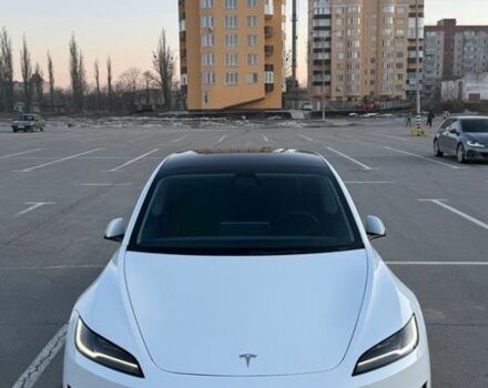 Білий Тесла Модель 3, об'ємом двигуна 0 л та пробігом 15 тис. км за 25300 $, фото 1 на Automoto.ua
