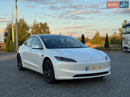 Білий Тесла Модель 3, об'ємом двигуна 0 л та пробігом 39 тис. км за 23500 $, фото 1 на Automoto.ua
