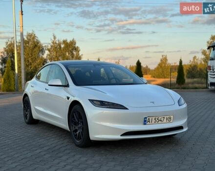Білий Тесла Модель 3, об'ємом двигуна 0 л та пробігом 39 тис. км за 23500 $, фото 1 на Automoto.ua