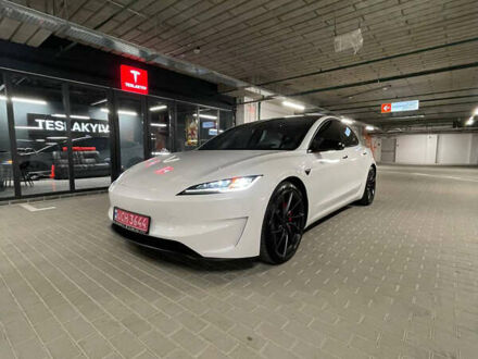 Білий Тесла Модель 3, об'ємом двигуна 0 л та пробігом 10 тис. км за 39990 $, фото 1 на Automoto.ua