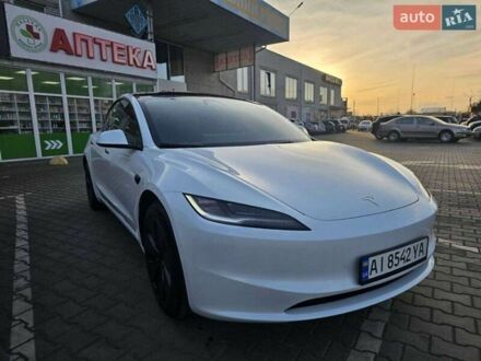 Білий Тесла Модель 3, об'ємом двигуна 0 л та пробігом 55 тис. км за 26500 $, фото 1 на Automoto.ua