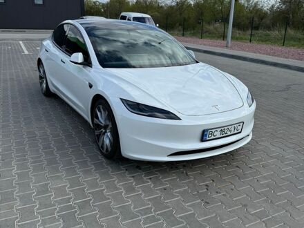 Белый Тесла Модель 3, объемом двигателя 0 л и пробегом 15 тыс. км за 28500 $, фото 1 на Automoto.ua