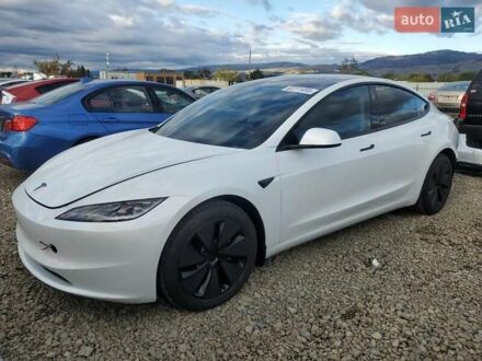Білий Тесла Модель 3, об'ємом двигуна 0 л та пробігом 3 тис. км за 12500 $, фото 1 на Automoto.ua