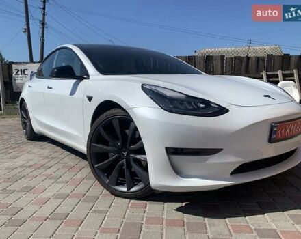 Бежевий Тесла Модель 3, об'ємом двигуна 0 л та пробігом 88 тис. км за 19500 $, фото 1 на Automoto.ua