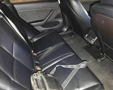 Тесла Модель 3 2017 у Умани на Automoto.ua Чорний Тесла Модель 3, об'ємом двигуна 0 л та пробігом 150 тис. км за 423 $, фото 6 на Automoto.ua