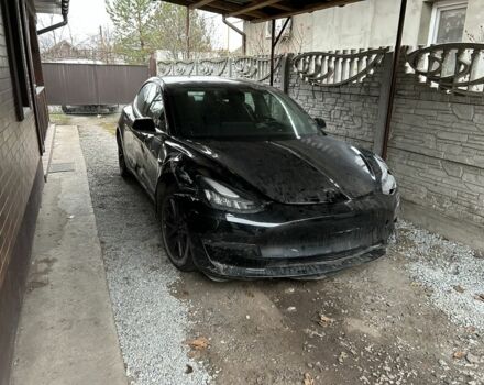 Чорний Тесла Модель 3, об'ємом двигуна 0 л та пробігом 77 тис. км за 12500 $, фото 1 на Automoto.ua