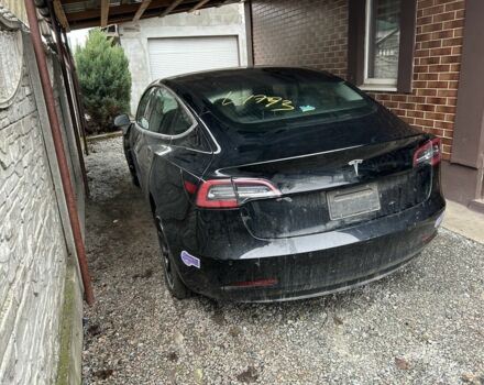 Чорний Тесла Модель 3, об'ємом двигуна 0 л та пробігом 77 тис. км за 12500 $, фото 4 на Automoto.ua