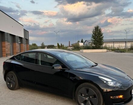 Черный Тесла Модель 3, объемом двигателя 0 л и пробегом 66 тыс. км за 18000 $, фото 1 на Automoto.ua