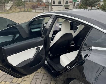 Черный Тесла Модель 3, объемом двигателя 0 л и пробегом 116 тыс. км за 18700 $, фото 1 на Automoto.ua