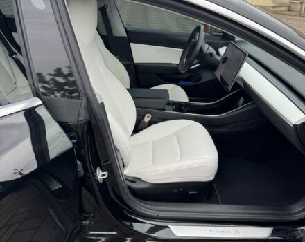 Черный Тесла Модель 3, объемом двигателя 0 л и пробегом 116 тыс. км за 18700 $, фото 10 на Automoto.ua