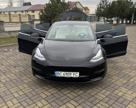 Черный Тесла Модель 3, объемом двигателя 0 л и пробегом 116 тыс. км за 18700 $, фото 12 на Automoto.ua