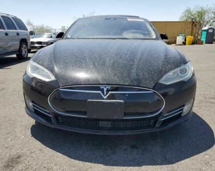Чорний Тесла Модель 3, об'ємом двигуна 0 л та пробігом 77 тис. км за 4500 $, фото 4 на Automoto.ua