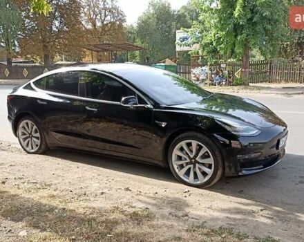 Тесла Модель 3 2018 у Умани на Automoto.ua Чорний Тесла Модель 3, об'ємом двигуна 0 л та пробігом 201 тис. км за 19000 $, фото 84 на Automoto.ua