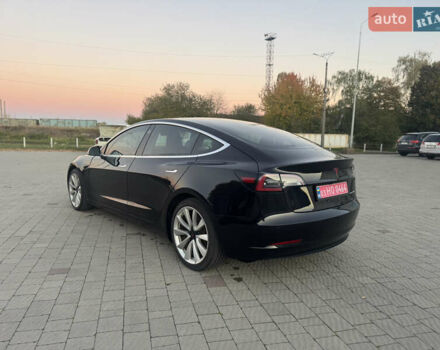 Чорний Тесла Модель 3, об'ємом двигуна 0 л та пробігом 160 тис. км за 14800 $, фото 11 на Automoto.ua