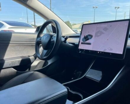 Чорний Тесла Модель 3, об'ємом двигуна 0 л та пробігом 49 тис. км за 5100 $, фото 10 на Automoto.ua