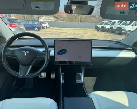 Чорний Тесла Модель 3, об'ємом двигуна 0 л та пробігом 160 тис. км за 17900 $, фото 17 на Automoto.ua