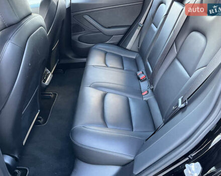 Черный Тесла Модель 3, объемом двигателя 0 л и пробегом 223 тыс. км за 15200 $, фото 23 на Automoto.ua